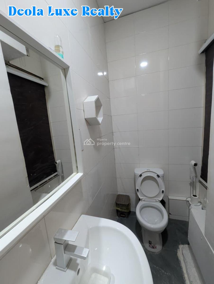 a Contemporary 4 Bedroom Waterfront Apartment with a Stunning View, Banana Island Road., Ikoyi, Lagos, Flat / Apartment for Rent