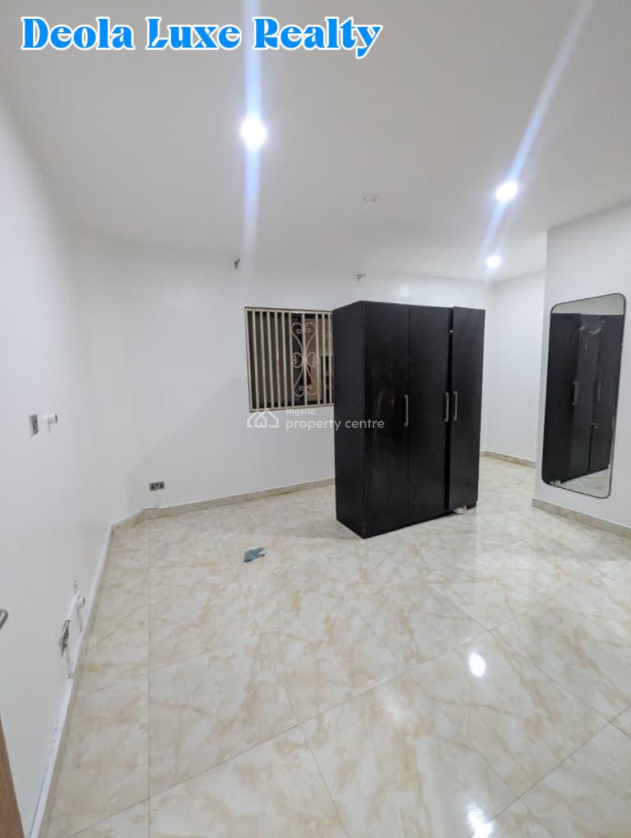 a Contemporary 4 Bedroom Waterfront Apartment with a Stunning View, Banana Island Road., Ikoyi, Lagos, Flat / Apartment for Rent