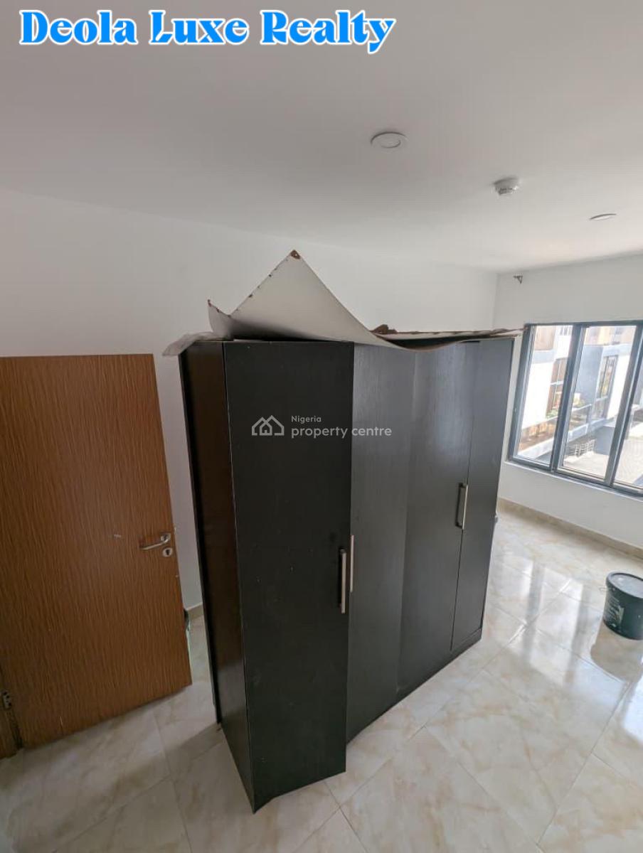 a Contemporary 4 Bedroom Waterfront Apartment with a Stunning View, Banana Island Road., Ikoyi, Lagos, Flat / Apartment for Rent