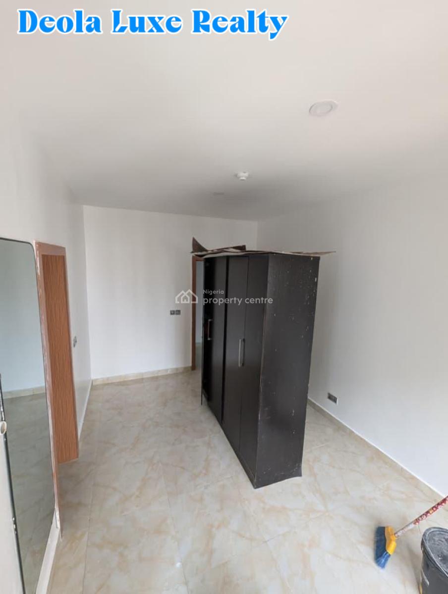 a Contemporary 4 Bedroom Waterfront Apartment with a Stunning View, Banana Island Road., Ikoyi, Lagos, Flat / Apartment for Rent