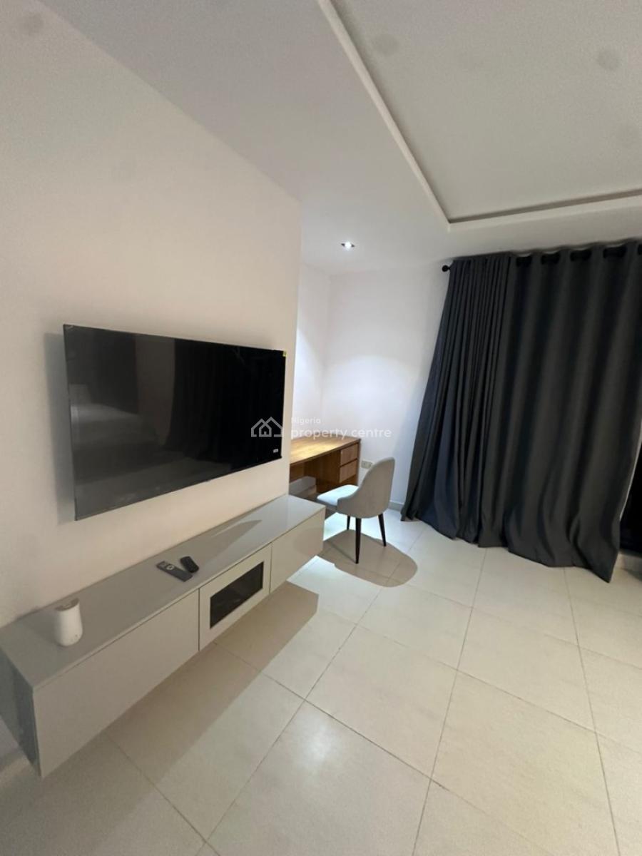3 Bedroom Fully Furnished Flat, Ologolo Lekki, Ologolo, Lekki, Lagos, Flat / Apartment for Rent