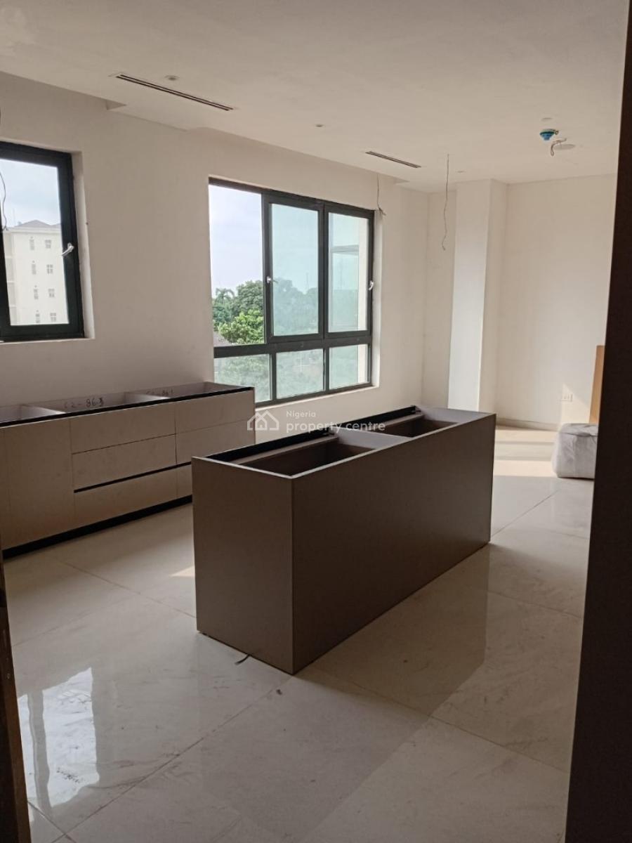 Luxury Two Units of  Serviced Four Bedroom Apartment, Lugard Avenue, Ikoyi, Lagos, Flat / Apartment for Rent