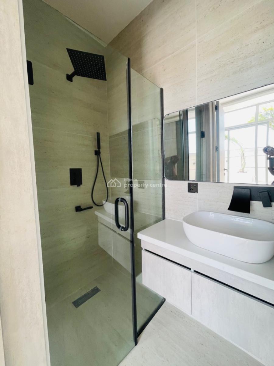 Luxury 2 Bedroom Penthouse Apartment Private Jacuzzi, Off Admiralty Way,lekki Phase 1, Lekki Phase 1, Lekki, Lagos, Flat / Apartment for Sale
