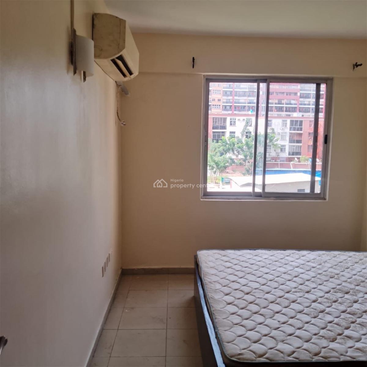 Partially Furnished 4 Bedroom Apartment in a Serviced Estate, 1004 Estate, Victoria Island (vi), Lagos, Flat / Apartment for Rent