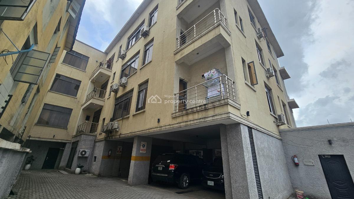 Tastefully Built and Strategically Located 3-bedroom Flat, Molony, Adekunle, Yaba, Lagos, Block of Flats for Sale