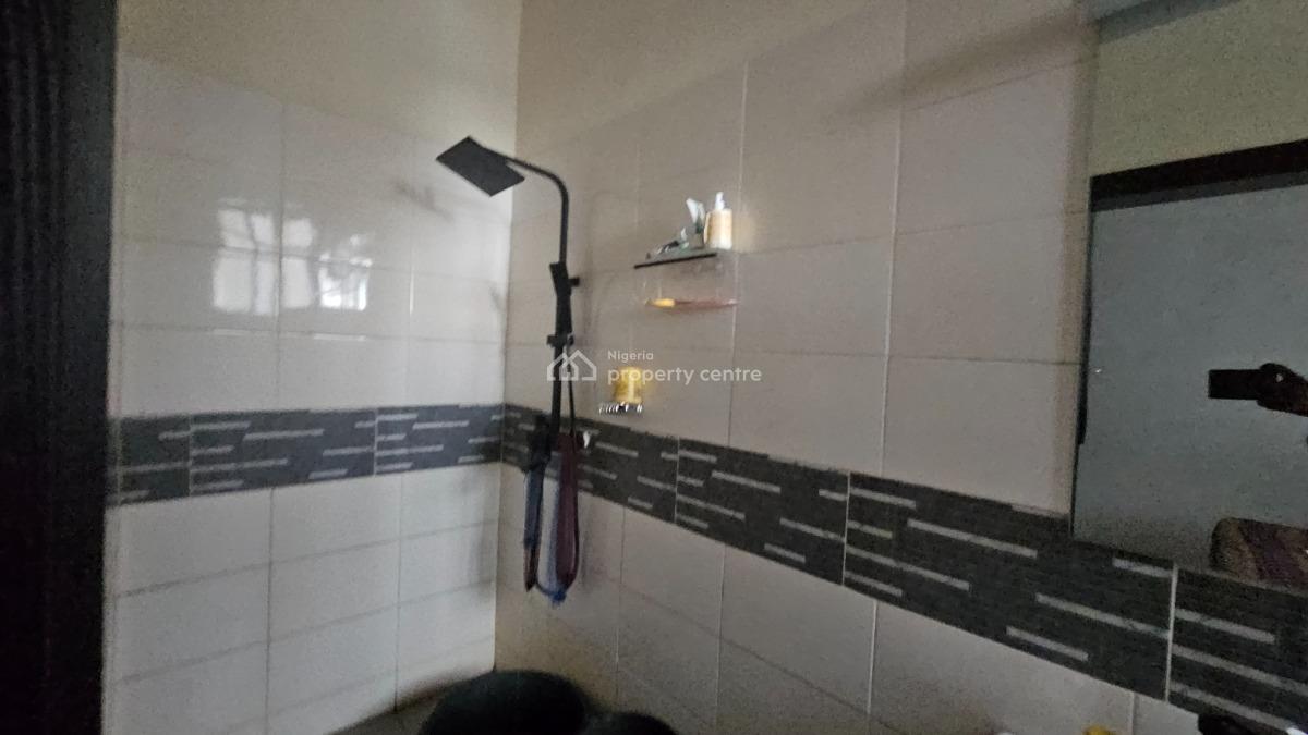 Tastefully Built and Strategically Located 3-bedroom Flat, Molony, Adekunle, Yaba, Lagos, Block of Flats for Sale