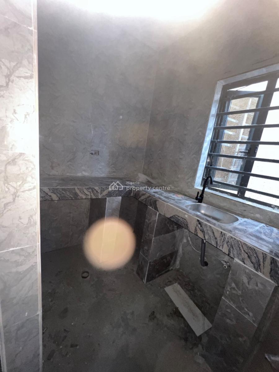1 Bedroom Flat, Blenco, Sangotedo, Ajah, Lagos, Mini Flat (room and Parlour) for Rent