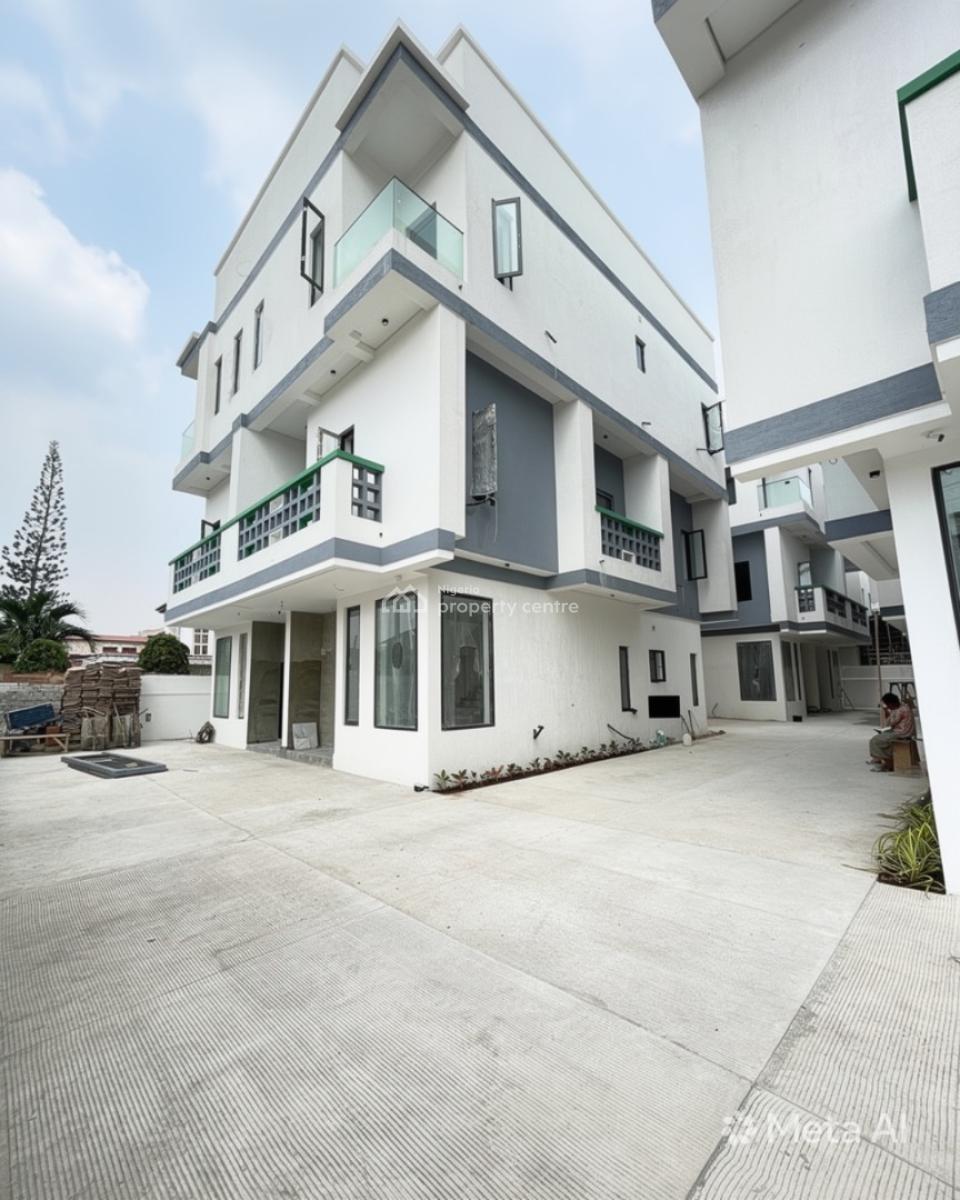4 Bedroom Semi Detached Duplex + Bq, Lekki Phase 1, Lekki, Lagos, Semi-detached Duplex for Sale