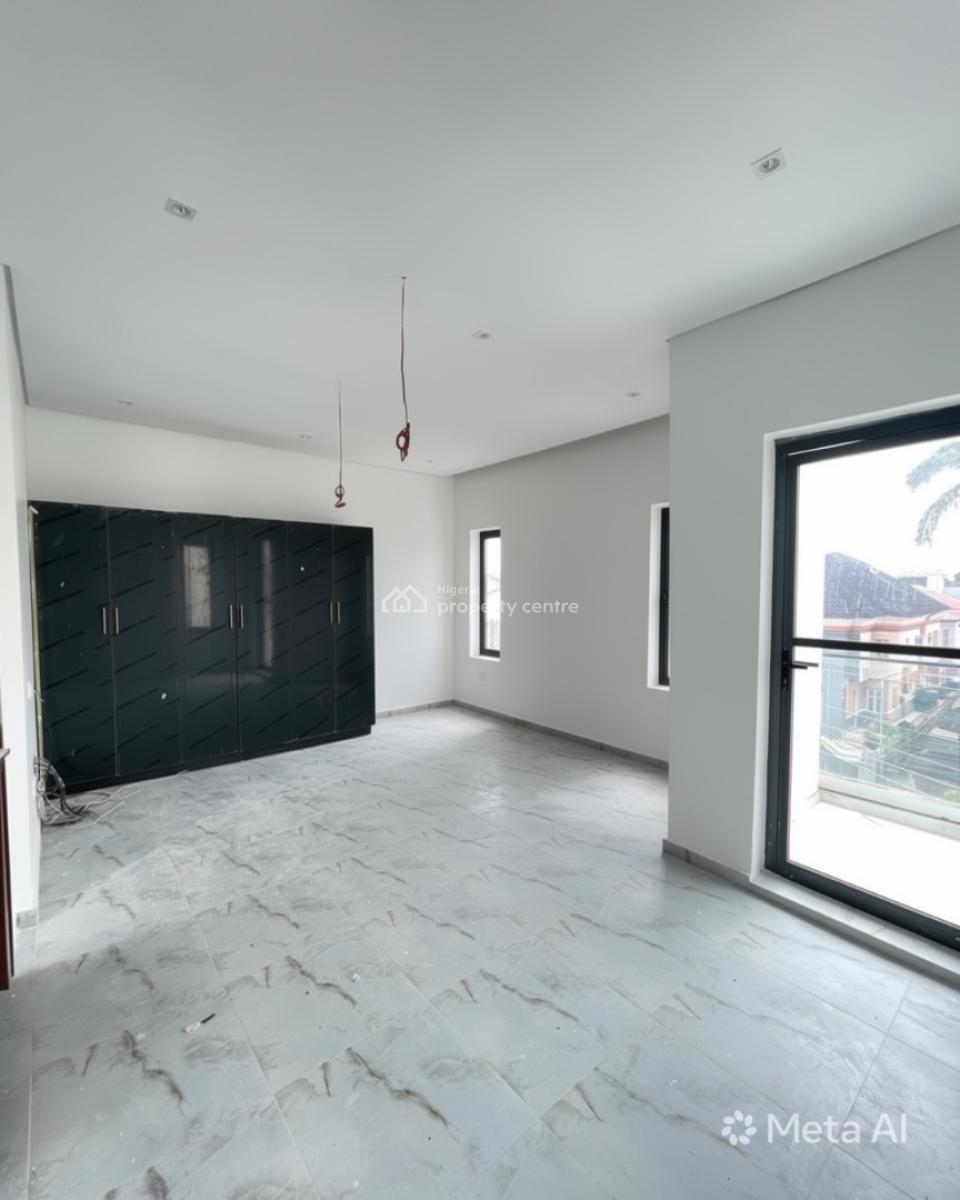 4 Bedroom Semi Detached Duplex + Bq, Lekki Phase 1, Lekki, Lagos, Semi-detached Duplex for Sale