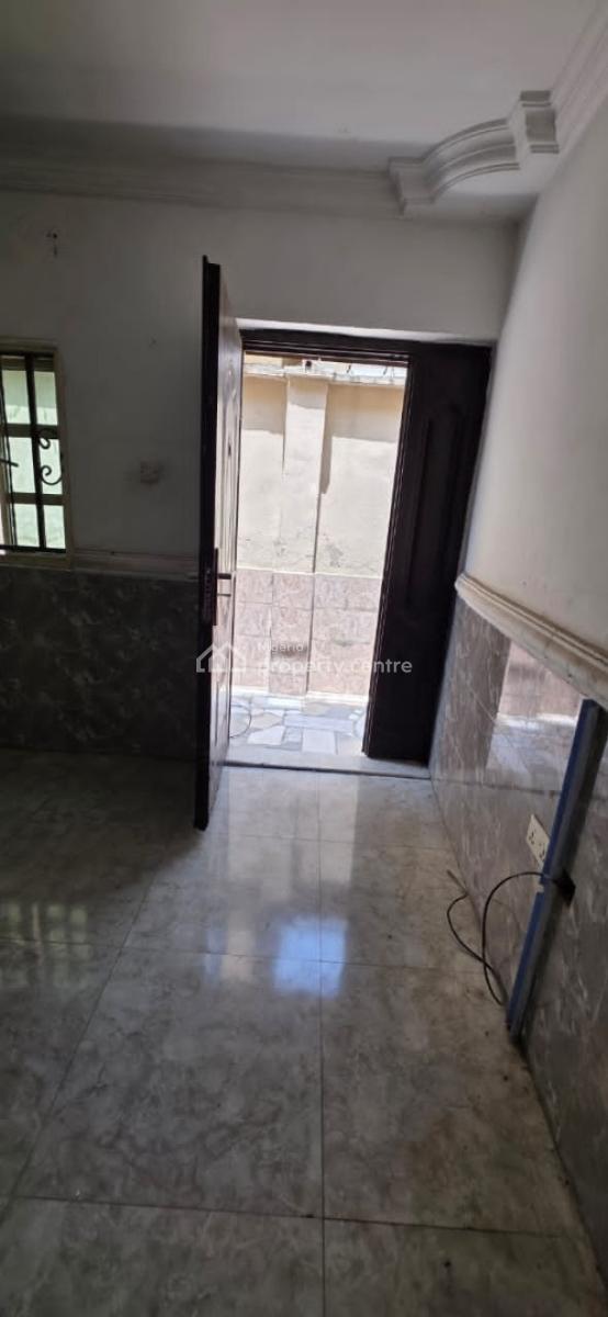 Decent Mini Flat in a Serene Environment, Gra Phase 2, Magodo, Lagos, Mini Flat (room and Parlour) for Rent