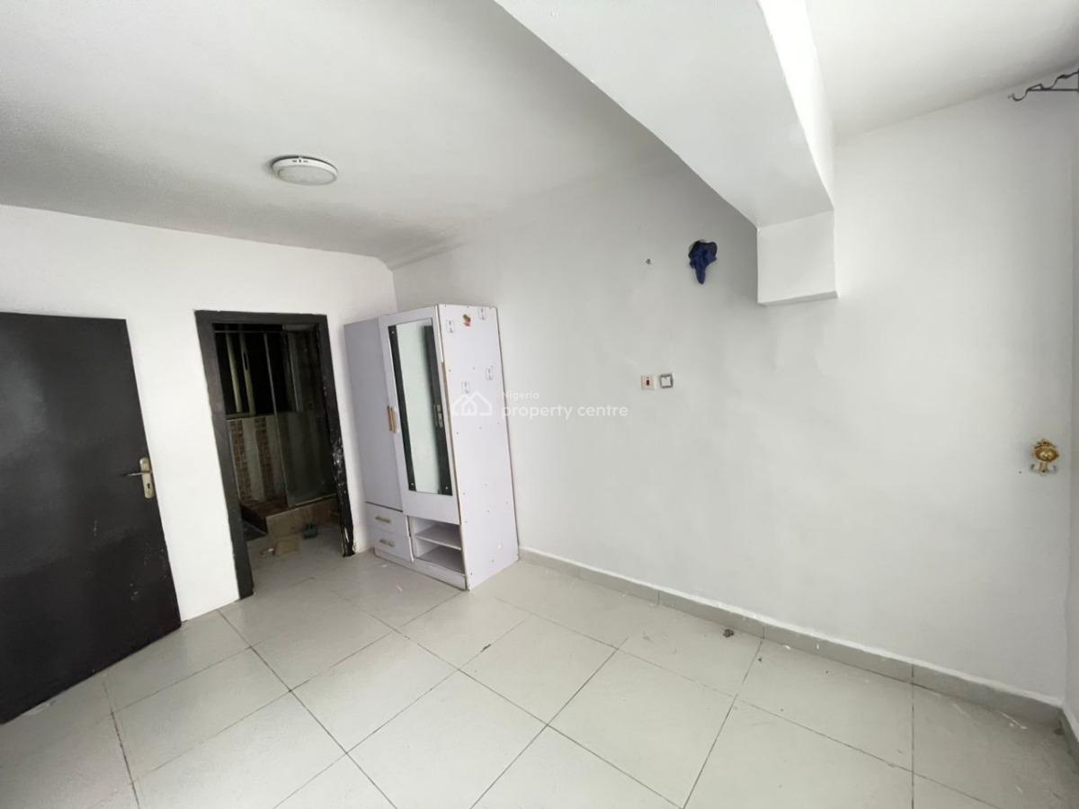 Spacious  1 Bedroom Apartment, Ikate Elegushi, Lekki, Lagos, Flat / Apartment for Rent