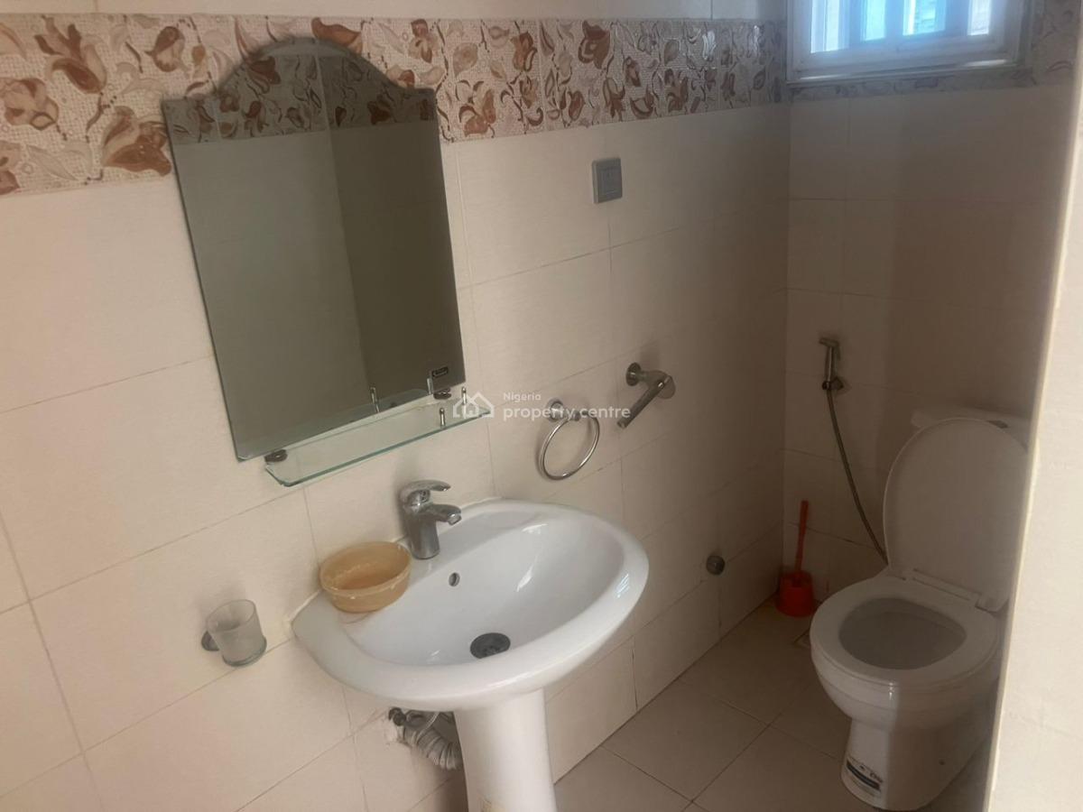 Service 3 Bedroom Apartment and a Servant Room, Victoria Island (vi), Lagos, Flat / Apartment for Rent