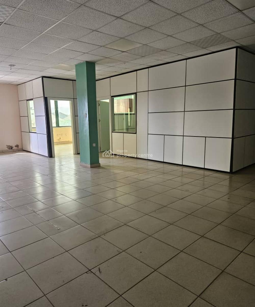 350sqm Open Plan Office Space, Mabushi, Abuja, Plaza / Complex / Mall for Rent