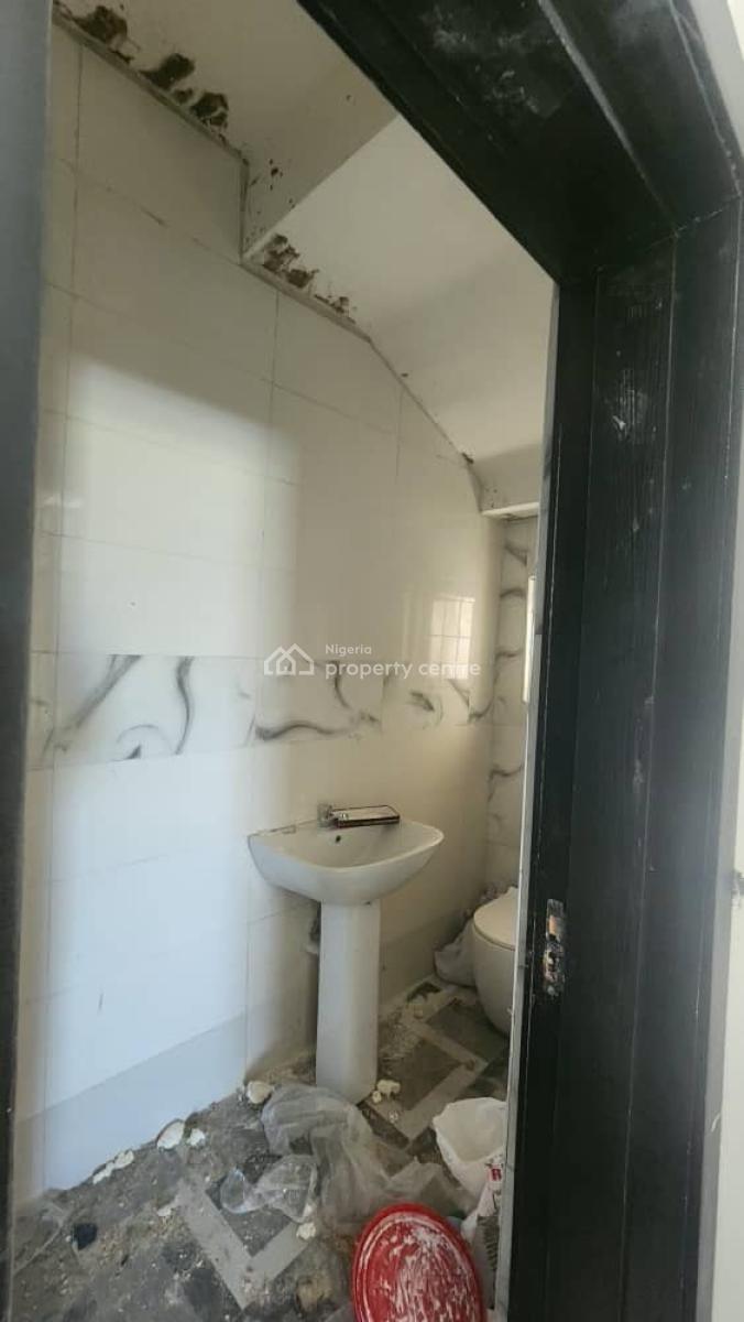 Nice and  Spacious 1 Bedroom Apartment with Fitted Kitchen, Van Daniel Estate Off Orchid Hotel Road, Lekki, Lagos, Mini Flat (room and Parlour) for Rent