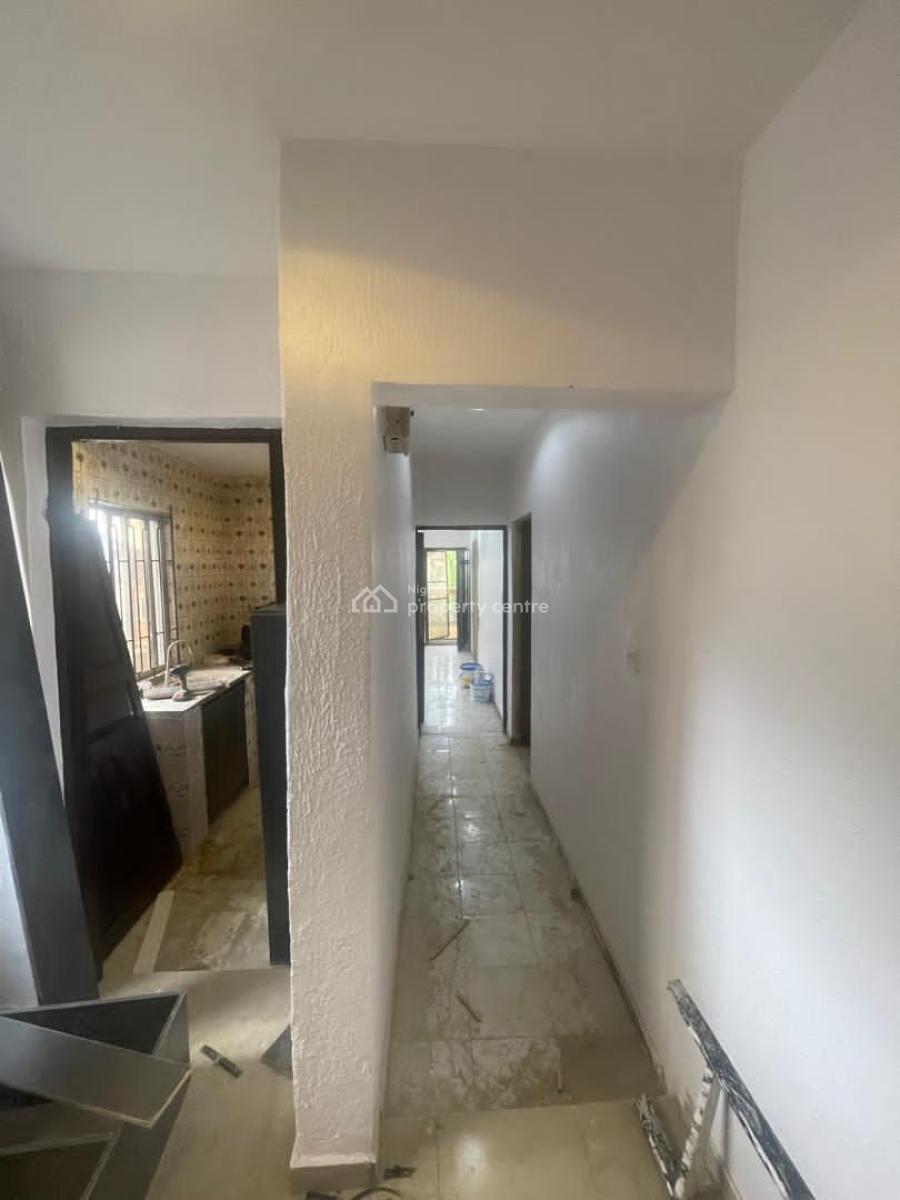 Lovely and Spacious 2 Bedroom Flat Apartment, Omole Phase 2, Olowora, Magodo, Lagos, Flat / Apartment for Rent
