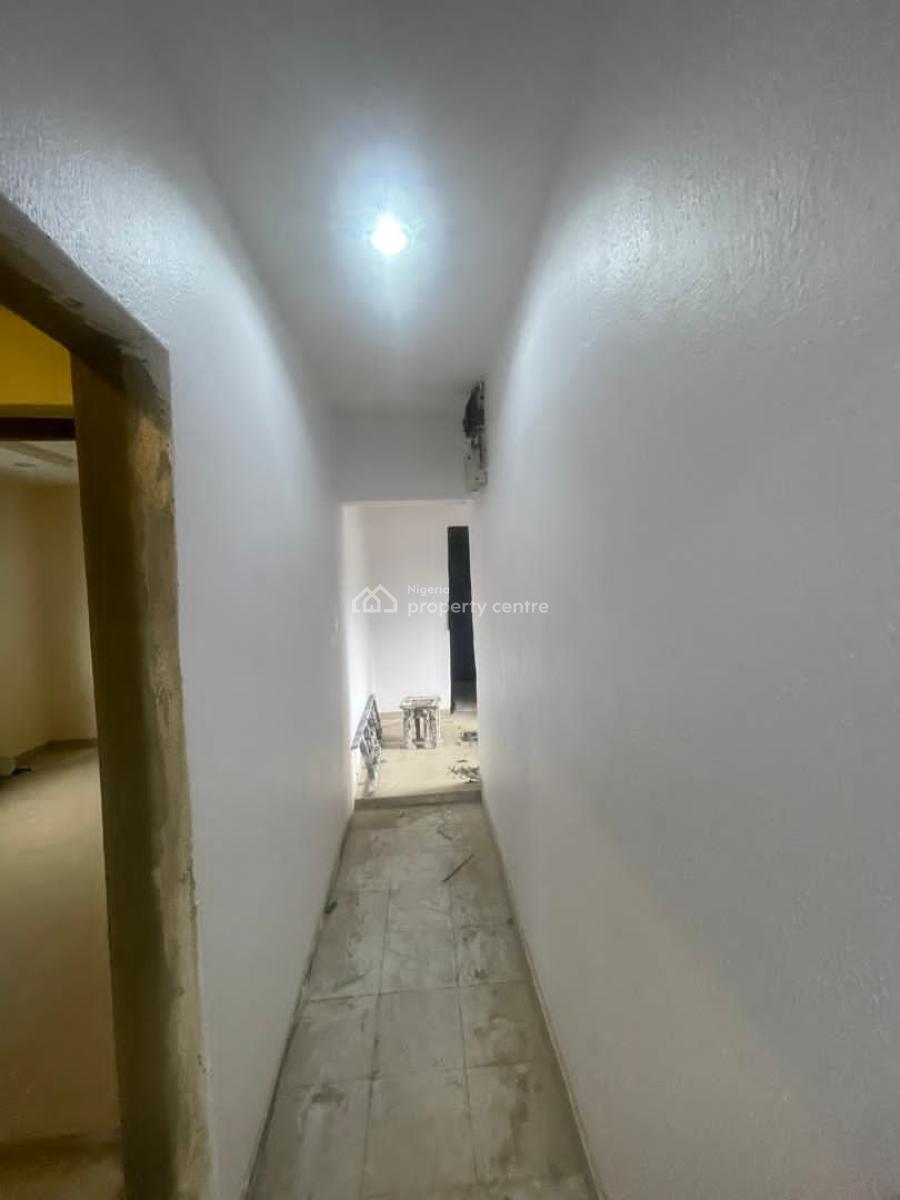 Lovely and Spacious 2 Bedroom Flat Apartment, Omole Phase 2, Olowora, Magodo, Lagos, Flat / Apartment for Rent