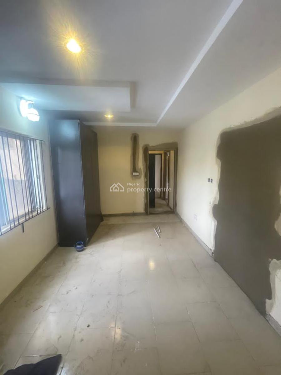Lovely and Spacious 2 Bedroom Flat Apartment, Omole Phase 2, Olowora, Magodo, Lagos, Flat / Apartment for Rent