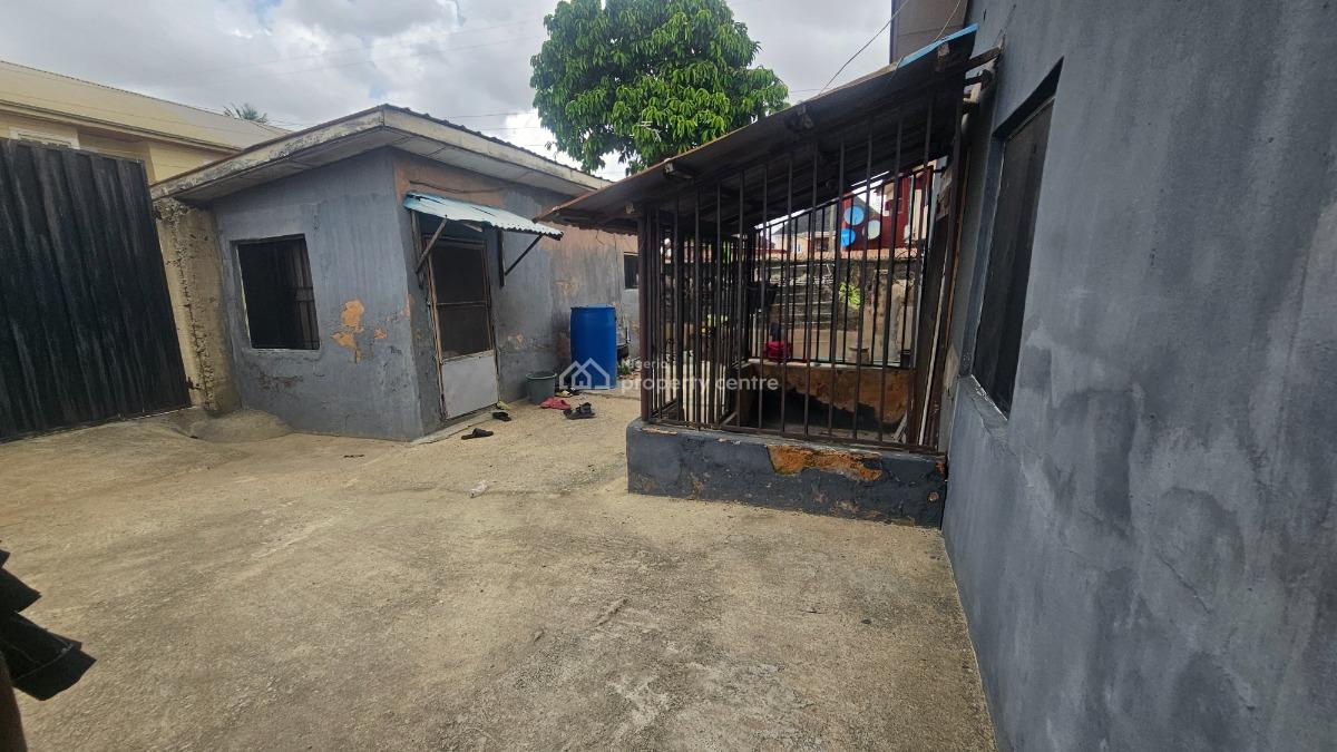 Fully Fenced and Regular Shaped 320sqm Land, Peace Estate, Soluyi, Gbagada, Lagos, Residential Land for Sale