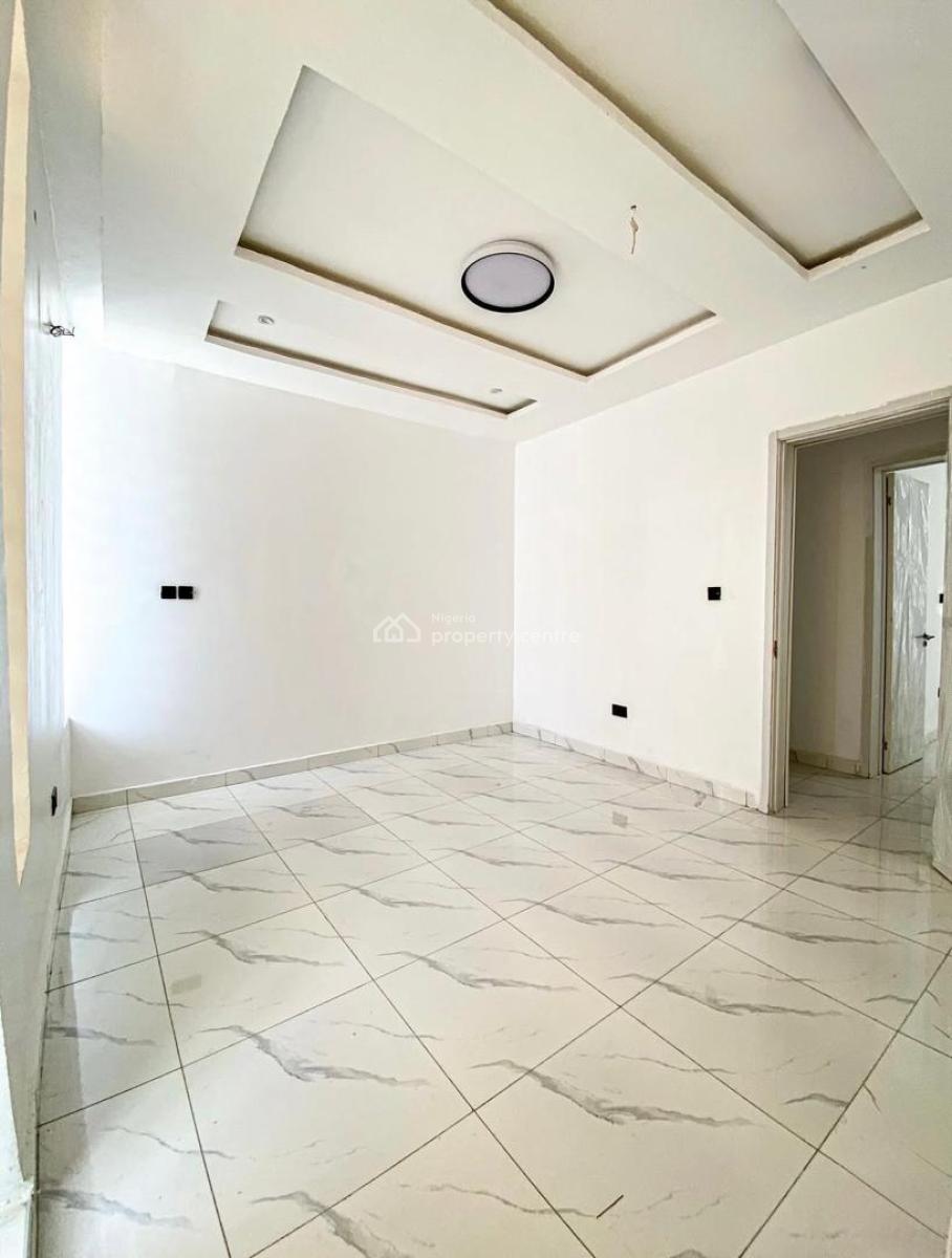 4 Bedroom Semi Detached Duplex (self Compound), Ikota, Lekki, Lagos, Semi-detached Duplex for Rent