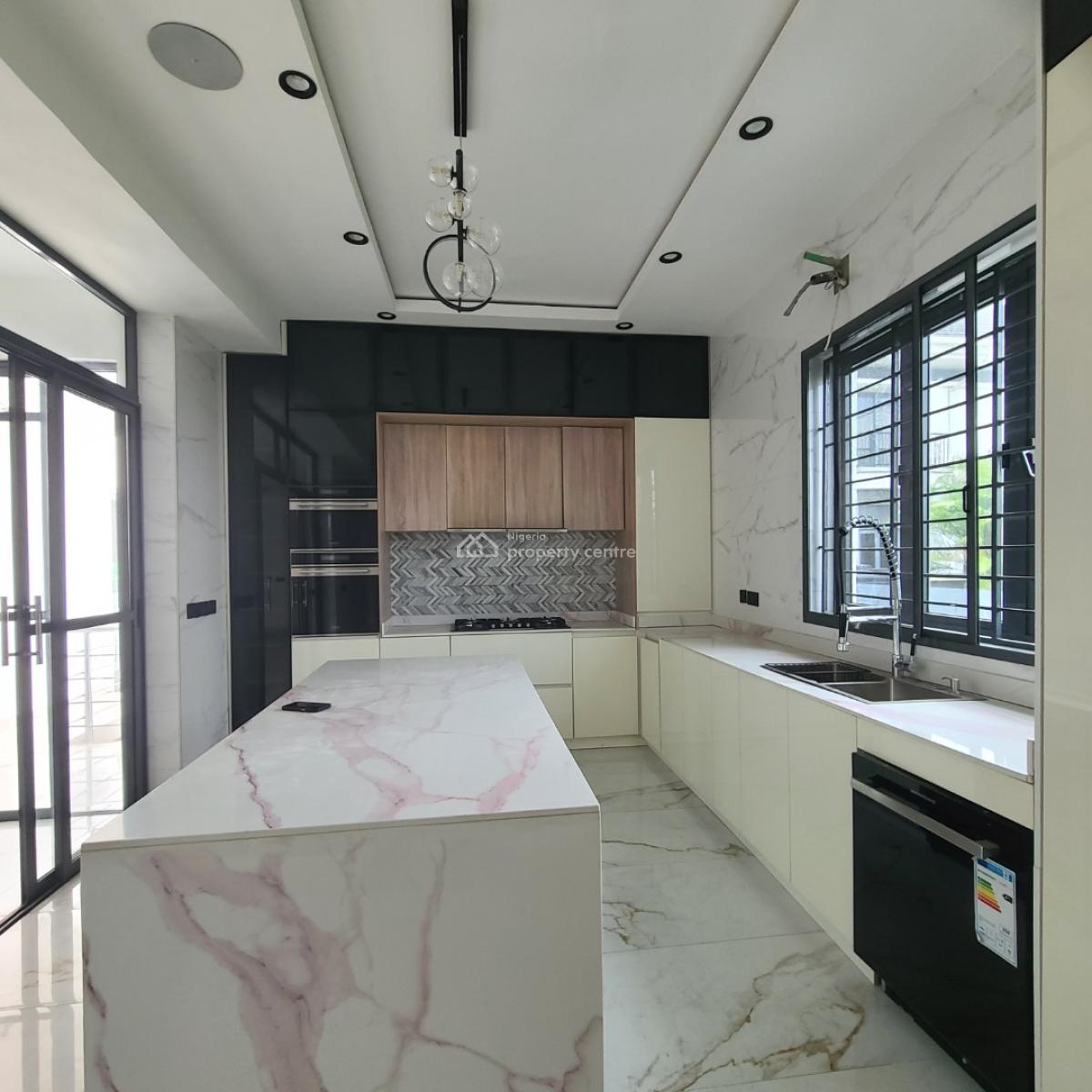 5 Bedroom Fully Detached Duplex, Lekki, Lagos, Detached Duplex for Sale