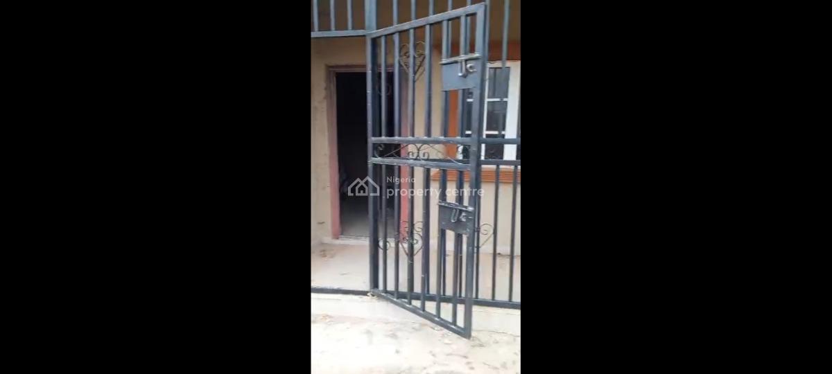 4 Bedroom Bungalow Fenced and Gated, Mowe Town, Ogun, Detached Bungalow for Sale