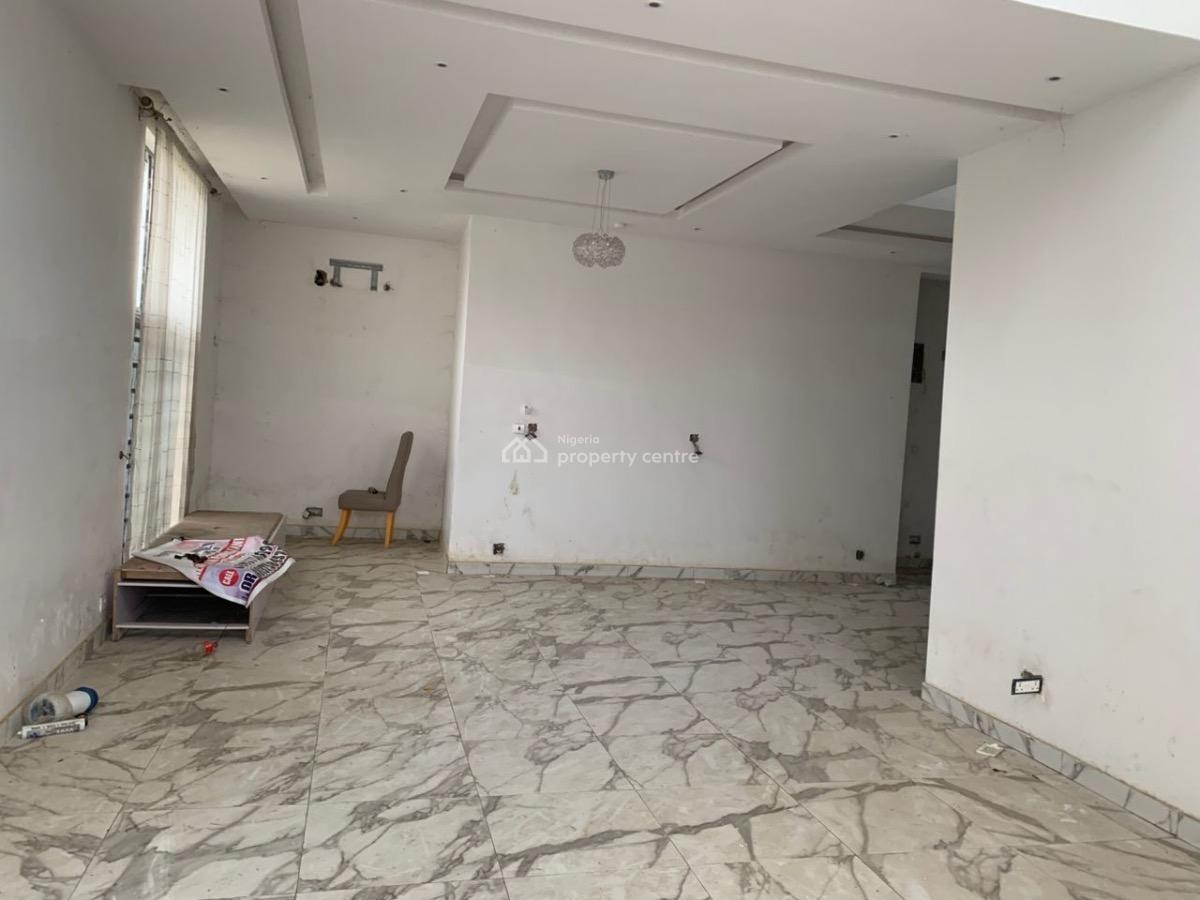 6bedroom Fully Detached House, Magodo, Magodo, Lagos, Detached Duplex for Sale