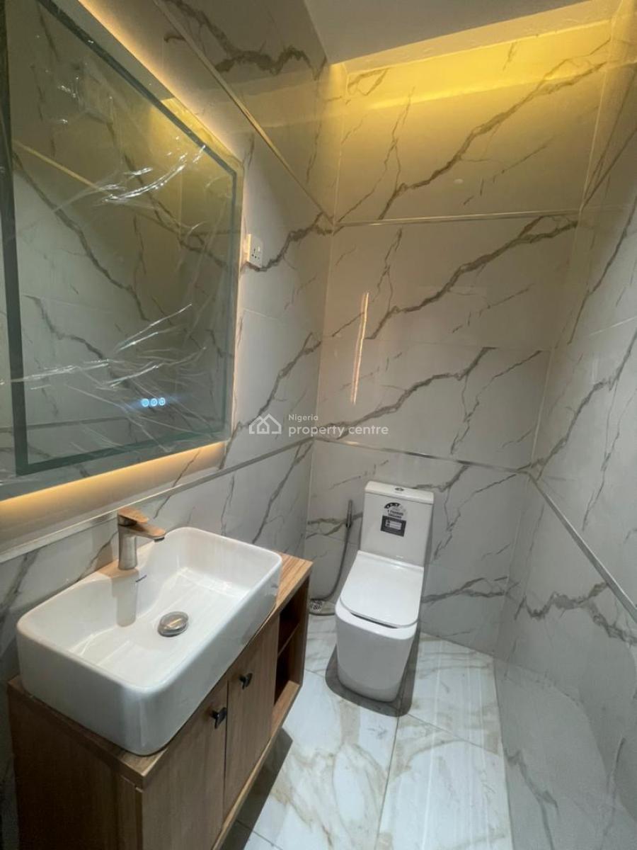 Newly Built Fully Serviced 2 Bedroom Apartment with Fitted Kitchen, Surulere, Lagos, Flat / Apartment for Rent