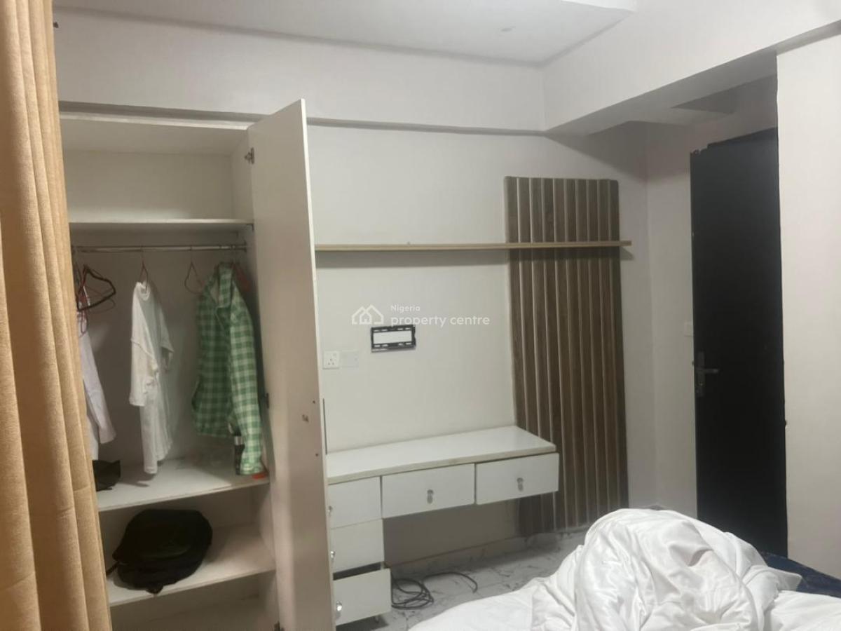 1 Bedroom Apartment, Lekki Phase 1, Lekki, Lagos, Mini Flat (room and Parlour) for Rent