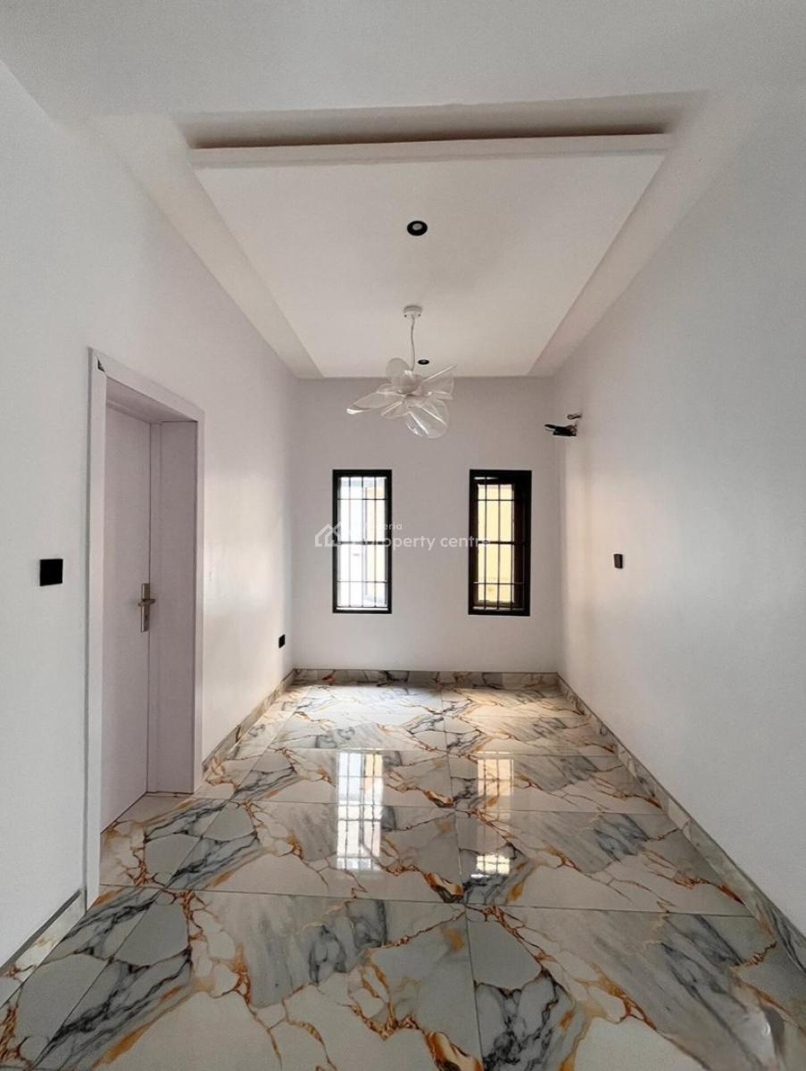 4 Bedroom Semi Detached Duplex with Bq, Magodo Gra Phase 1, Magodo, Lagos, Semi-detached Duplex for Sale