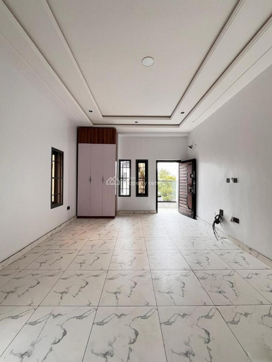 4 Bedroom Semi Detached Duplex with Bq, Magodo Gra Phase 1, Magodo, Lagos, Semi-detached Duplex for Sale