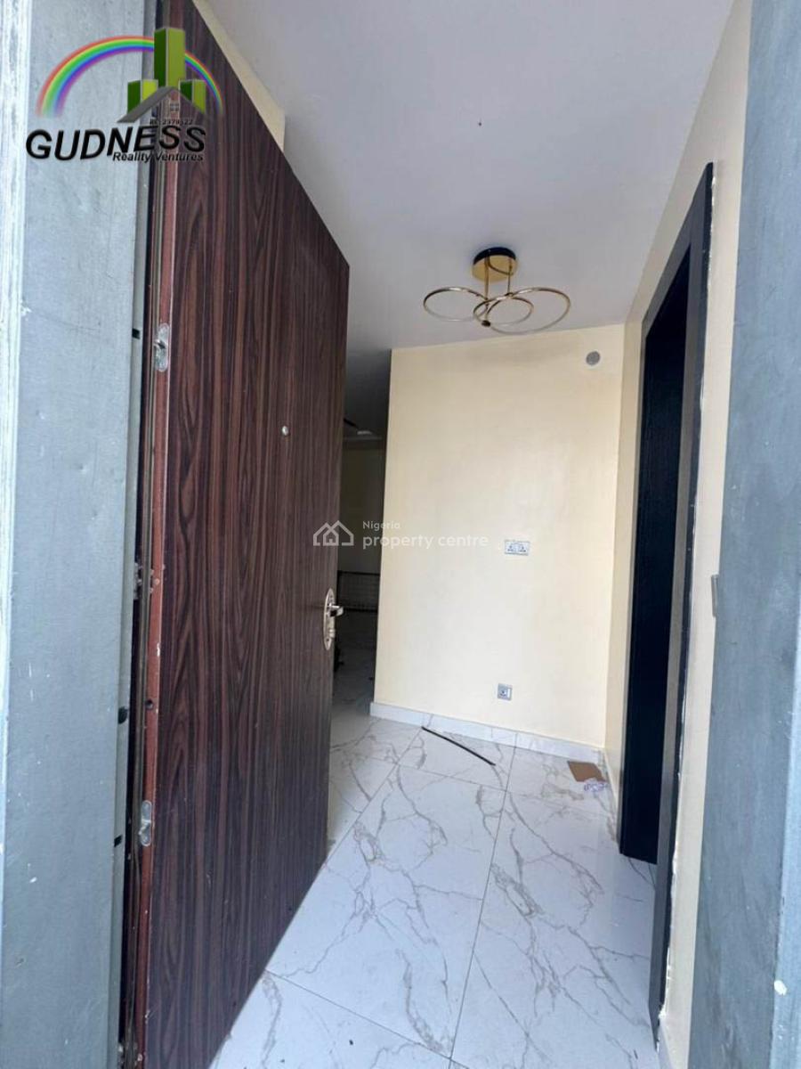 Modern 4 Bedroom Terrace All En-suite with Bq, Osapa, Lekki, Lagos, Flat / Apartment for Rent
