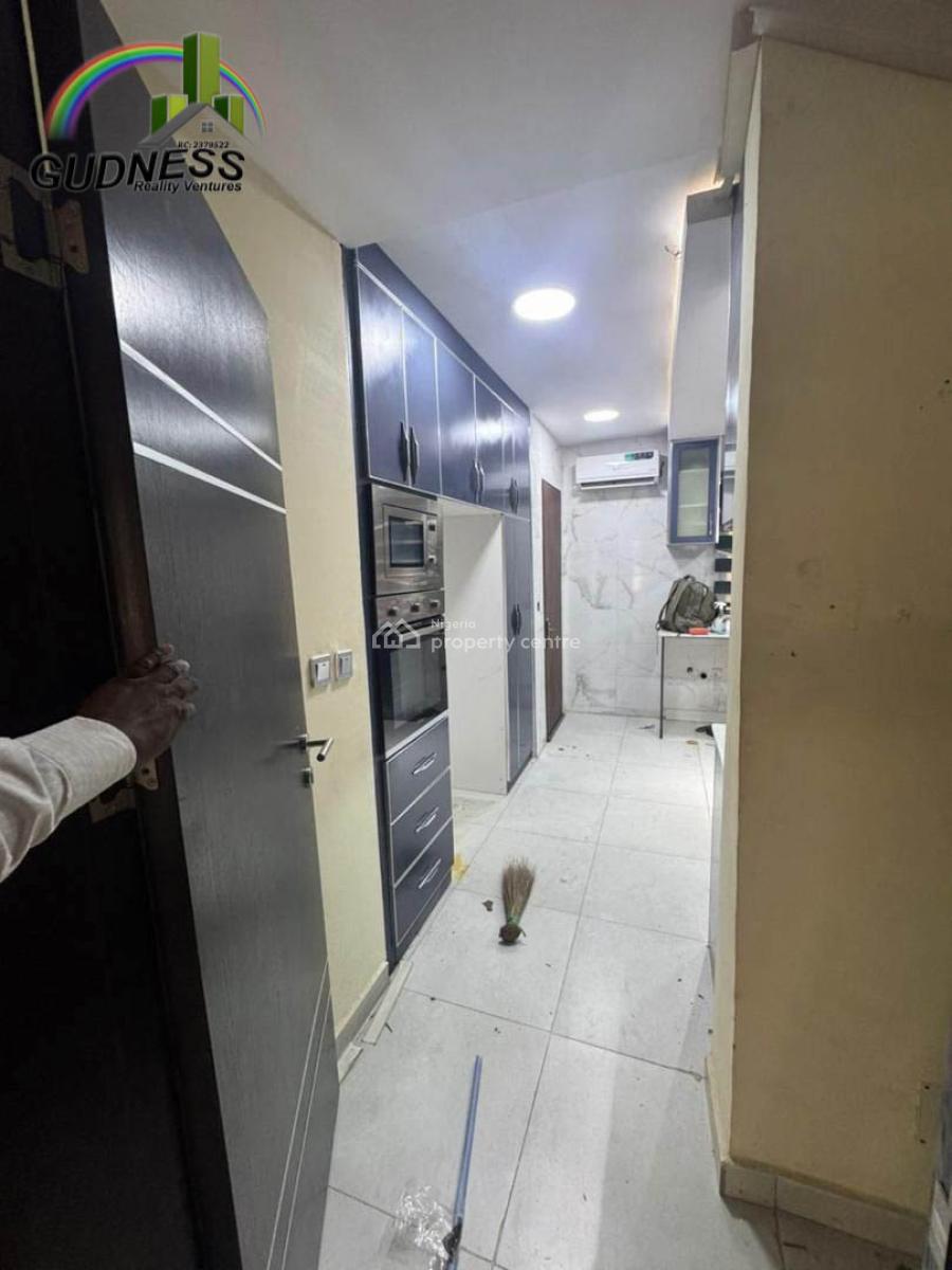 Modern 4 Bedroom Terrace All En-suite with Bq, Osapa, Lekki, Lagos, Flat / Apartment for Rent