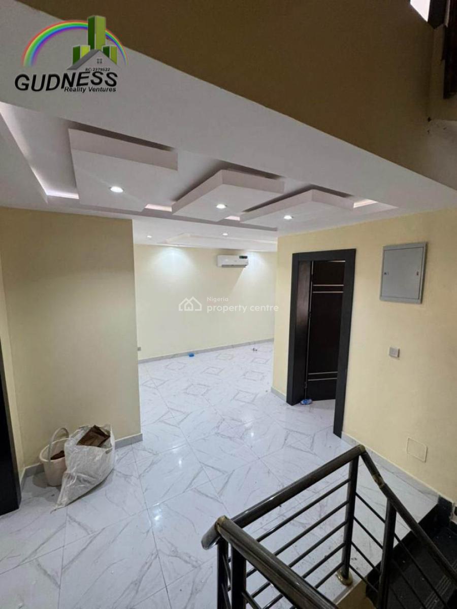 Modern 4 Bedroom Terrace All En-suite with Bq, Osapa, Lekki, Lagos, Flat / Apartment for Rent