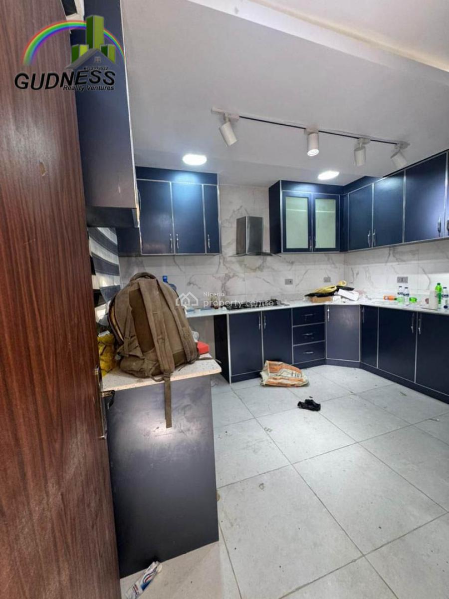 Modern 4 Bedroom Terrace All En-suite with Bq, Osapa, Lekki, Lagos, Flat / Apartment for Rent