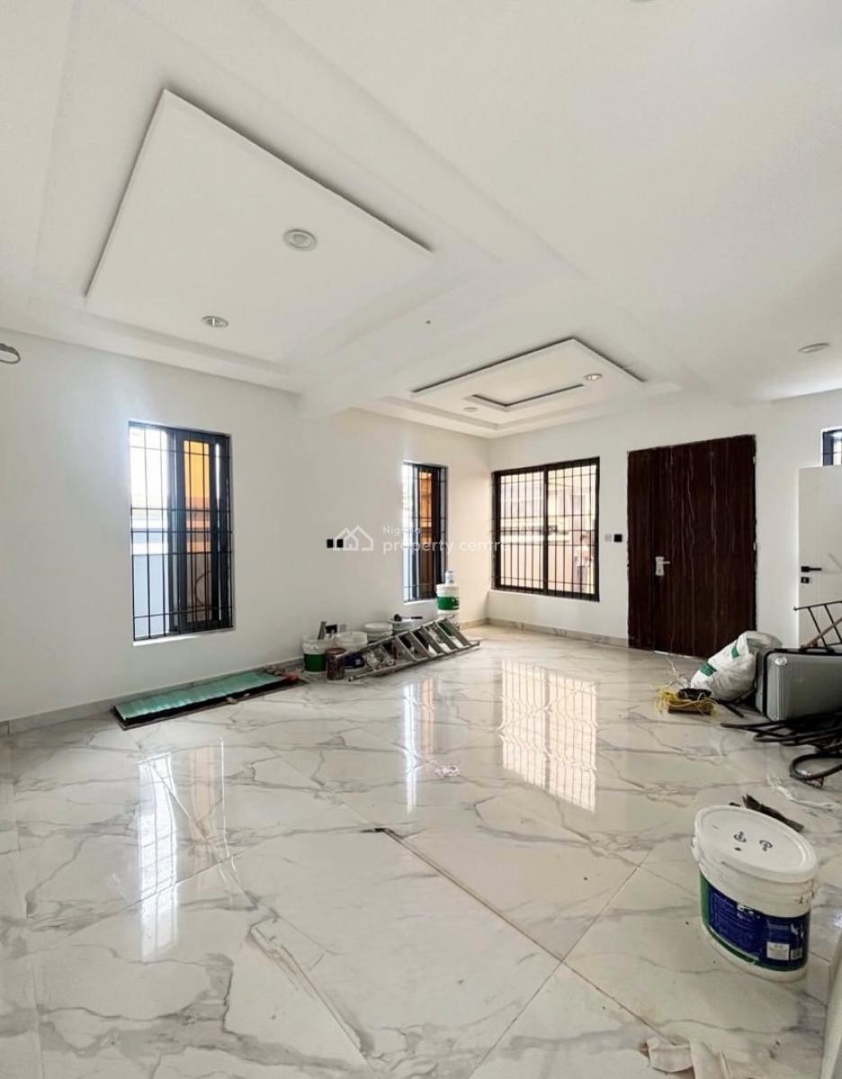 Beautiful 4 Bedroom Townhouse Available, Lekki Phase 1, Lekki, Lagos, Terraced Duplex for Rent