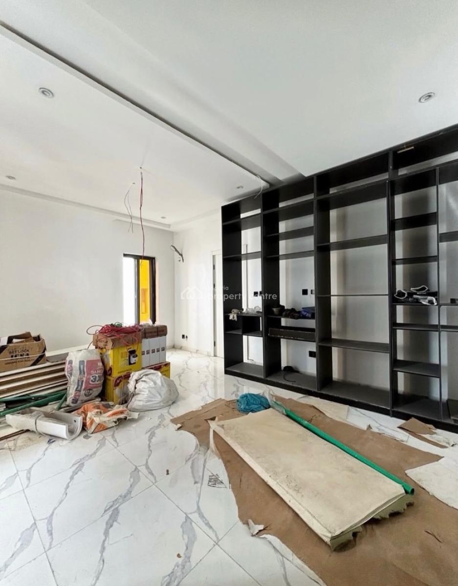 Beautiful 4 Bedroom Townhouse Available, Lekki Phase 1, Lekki, Lagos, Terraced Duplex for Rent
