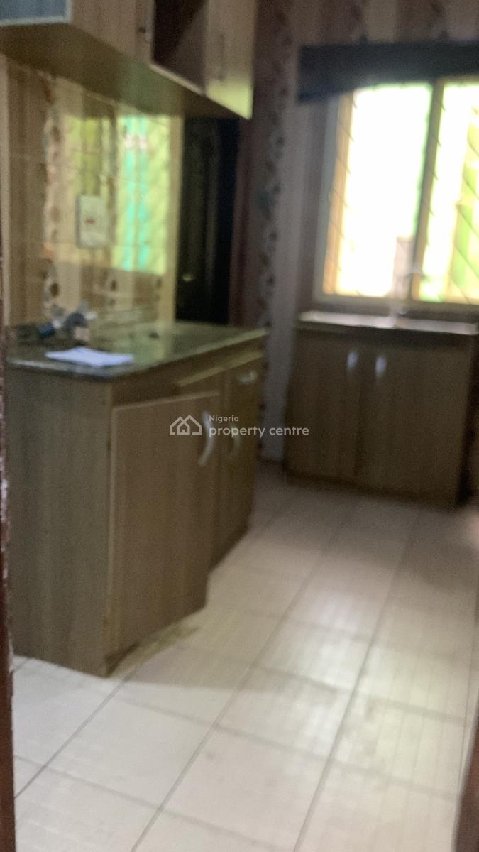 Luxury Standard 2-bedroom Apartment, Bola Adegboro, Ogudu, Lagos, Flat / Apartment for Rent