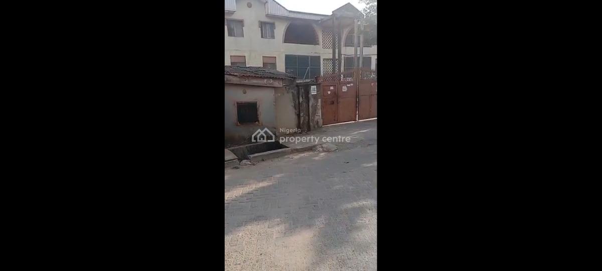a Well Maintained Storey Building Comprises of 6nos of 4 Bedroom Flat, Yaba, Lagos, Block of Flats for Sale