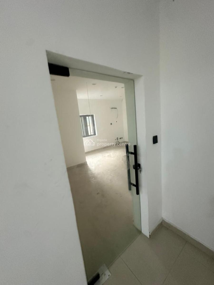 Commercial Shop Space, Lekki, Lagos, Commercial Property for Rent