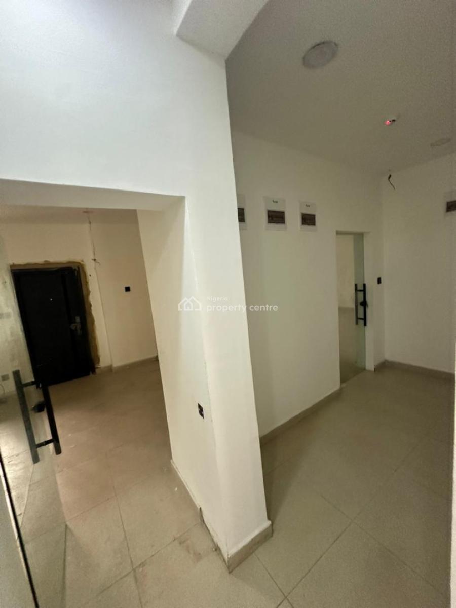 Commercial Shop Space, Lekki, Lagos, Commercial Property for Rent