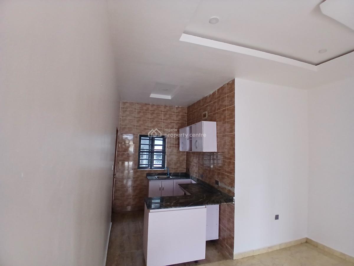 Amazing 2 Bedroom Apartment, Sangotedo, Ajah, Lagos, Flat / Apartment for Rent