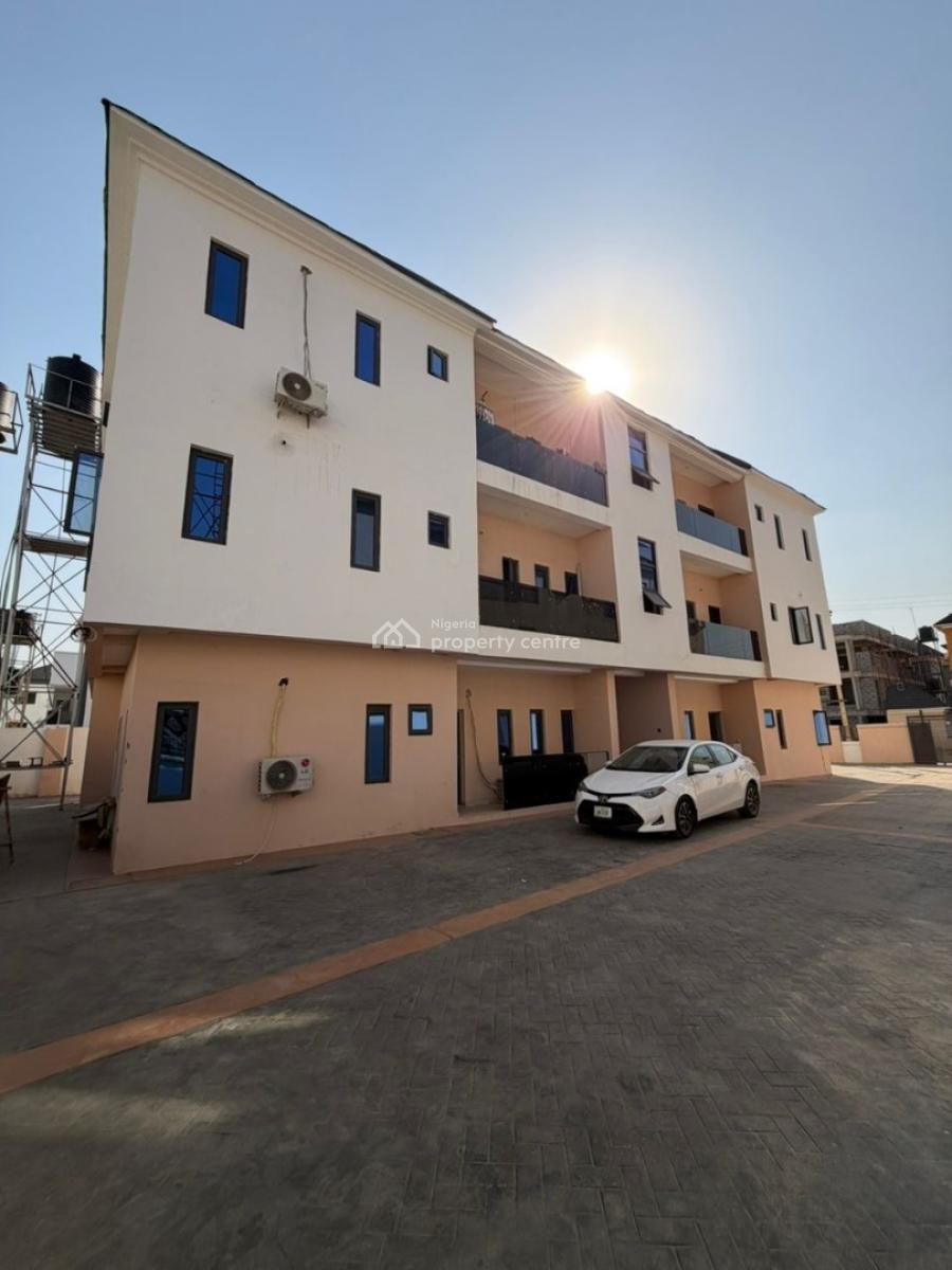 Luxury 3 Beds Flat Apartment Airbnb Perfect, Gilmore, Jahi, Abuja, Flat / Apartment for Sale