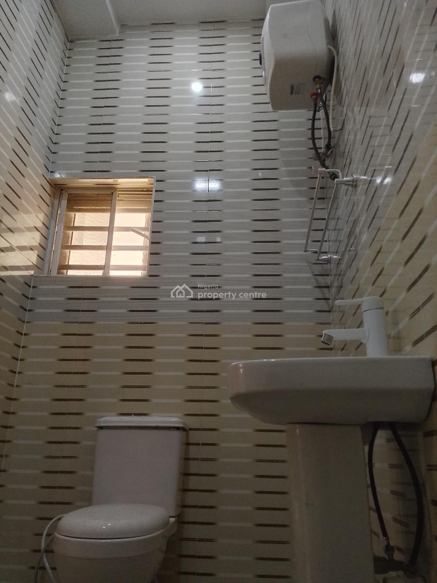 Newly Built 3 Bedroom Flat Iwith All Rooms Ensuite & Spacious Kitchen., Ilasan, Lekki, Lagos, Flat / Apartment for Rent