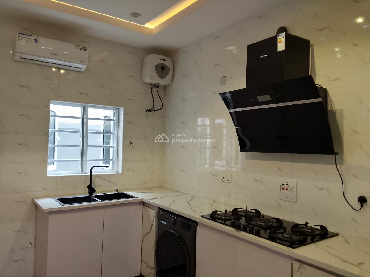 Newly Built 3 Bedroom Flat Iwith All Rooms Ensuite & Spacious Kitchen., Ilasan, Lekki, Lagos, Flat / Apartment for Rent