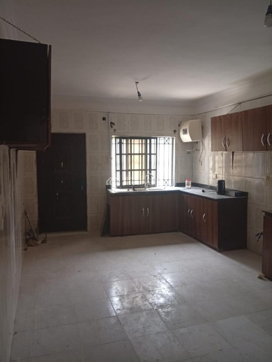 Spacious 3 Bedroom Semi Detached Duplex + 2 Bqs, Study and Family Lounge, Lekki Phase 1, Lekki, Lagos, Semi-detached Duplex for Rent