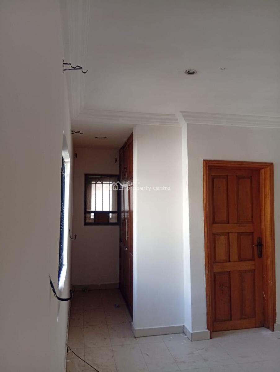 Spacious 3 Bedroom Semi Detached Duplex + 2 Bqs, Study and Family Lounge, Lekki Phase 1, Lekki, Lagos, Semi-detached Duplex for Rent