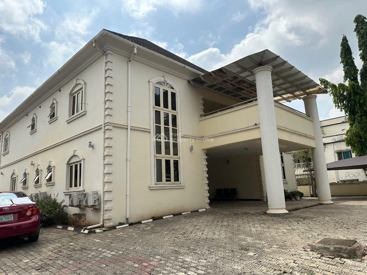 Spacious 5 Bedroom Fully Detached Duplex with 2 Bedrooms Guest Chalet, Off Ty Danjuma, Asokoro District, Abuja, Detached Duplex for Rent