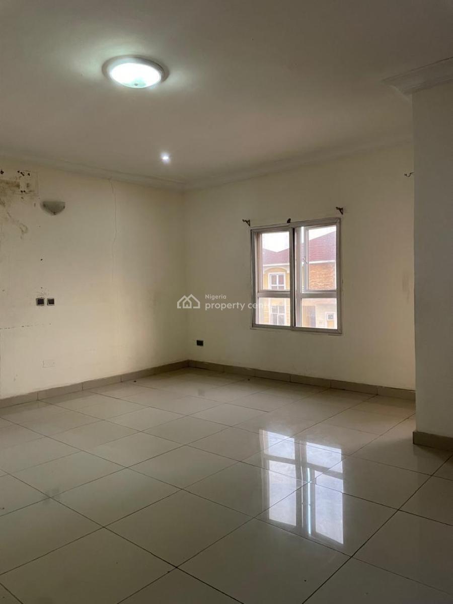 Fully Serviced 4 Bedrooms Semi Detached, Off Osapa, Lekki, Lagos, Semi-detached Duplex for Rent