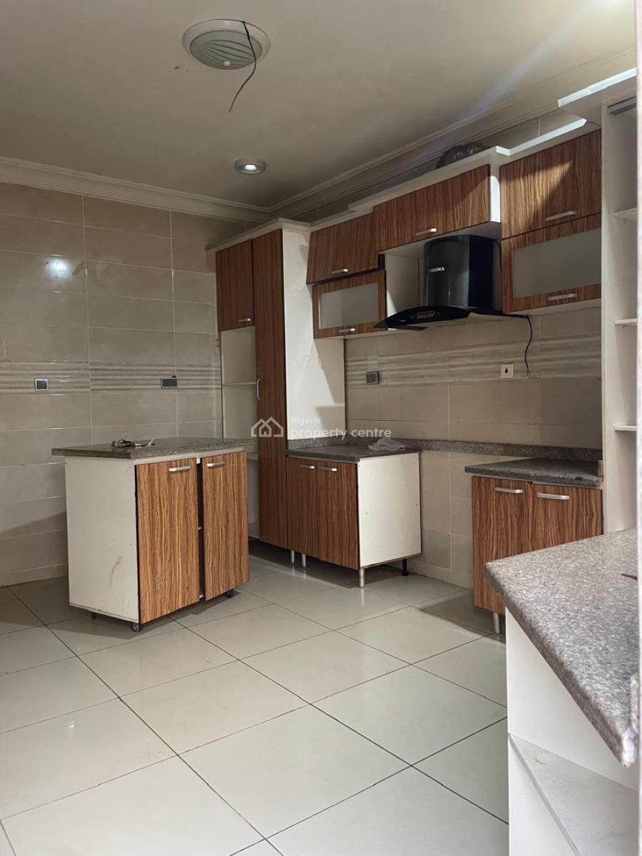 Fully Serviced 4 Bedrooms Semi Detached, Off Osapa, Lekki, Lagos, Semi-detached Duplex for Rent