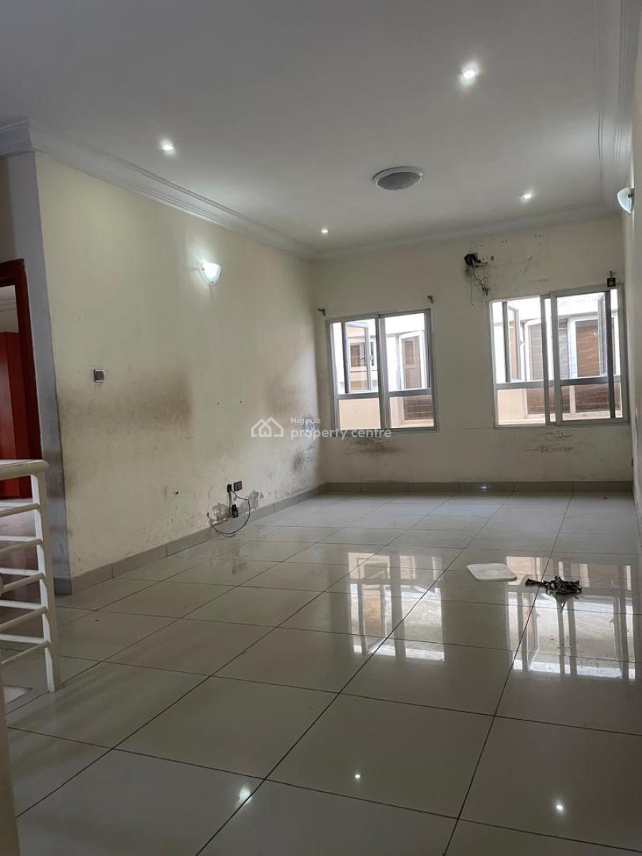 Fully Serviced 4 Bedrooms Semi Detached, Off Osapa, Lekki, Lagos, Semi-detached Duplex for Rent